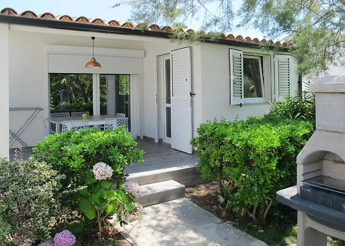 Holiday Home A Suara Villa By Interhome