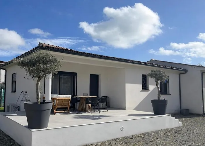 Villa Mitoyenne - Luxury House Between Sea And Nature