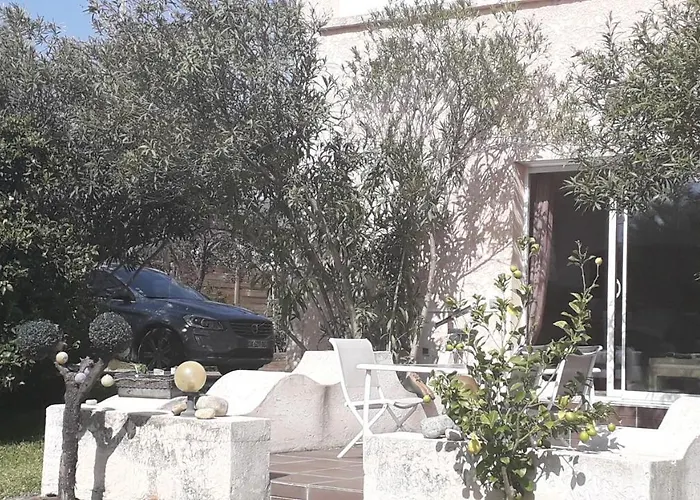 Villa De Charme Avec Piscine